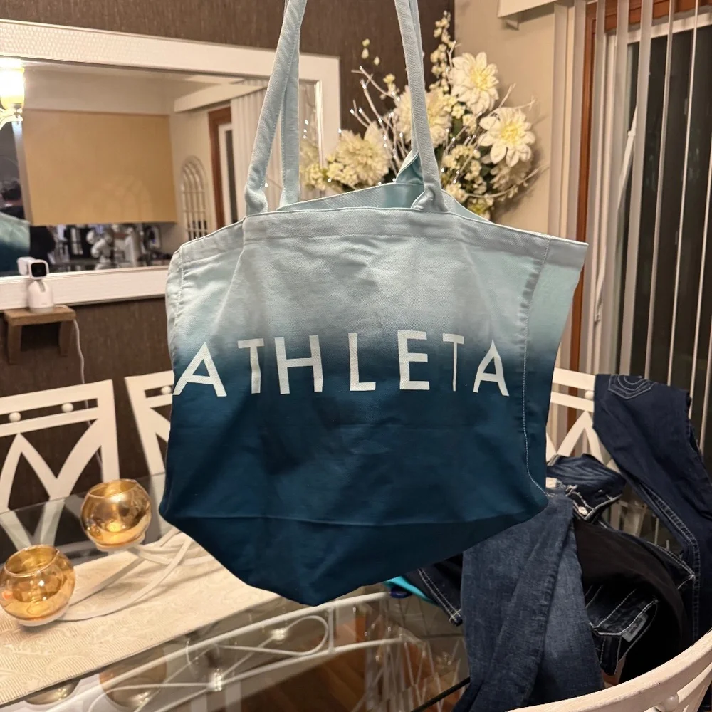 Athleta bag - Picture 2 of 3